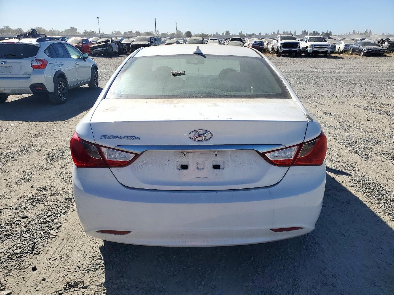 2013 Hyundai Sonata Gls - Image 6
