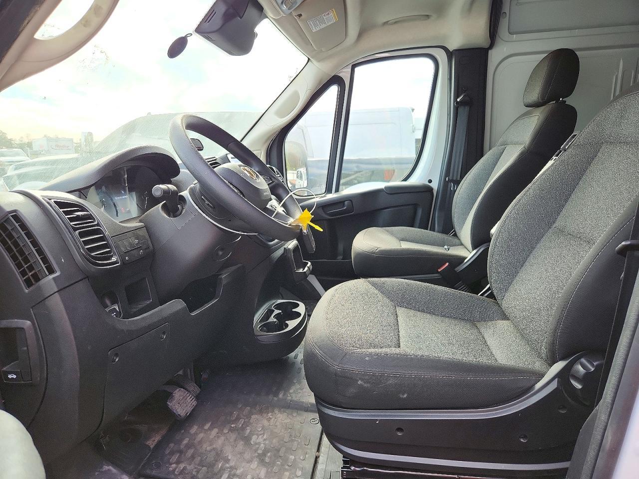 2025 Ram Promaster 2500 2500 High - Фото 7