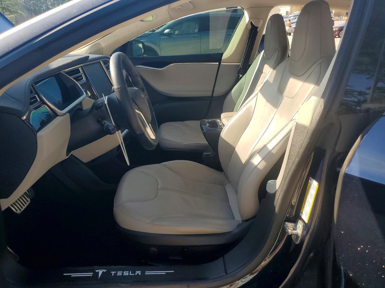 2014 Tesla Model S - Фото 7