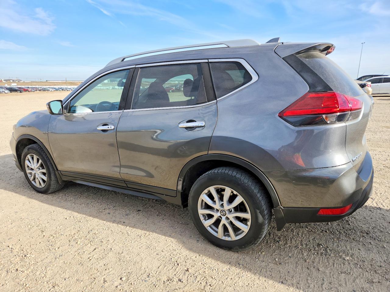 2017 Nissan Rogue Sv - Фото 2