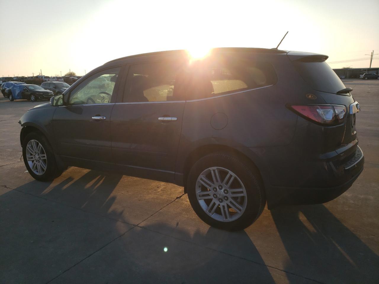 2013 Chevrolet Traverse Lt - Фото 2