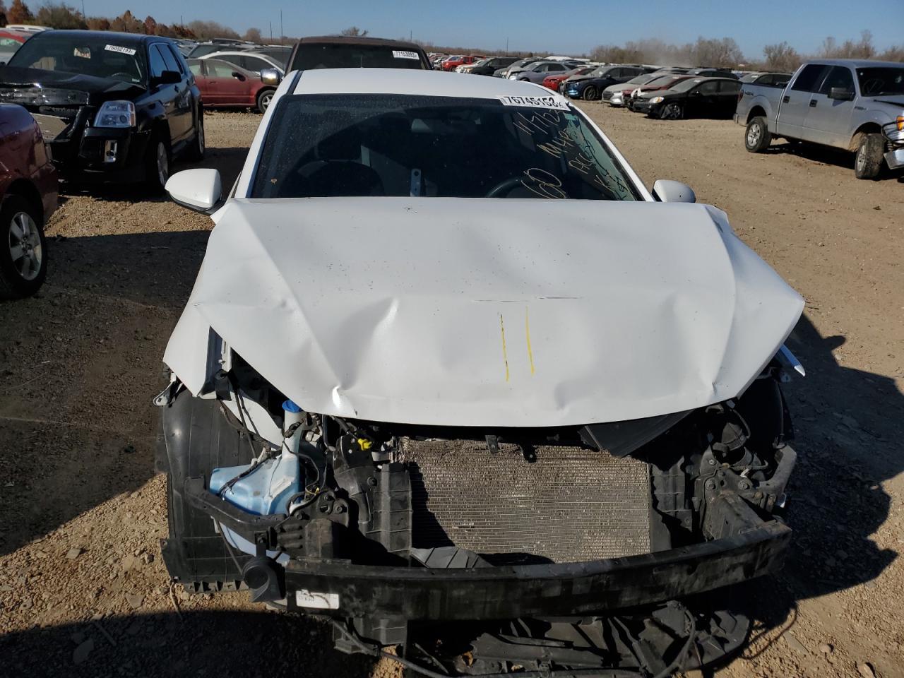 2018 Hyundai Elantra Sel - Image 5