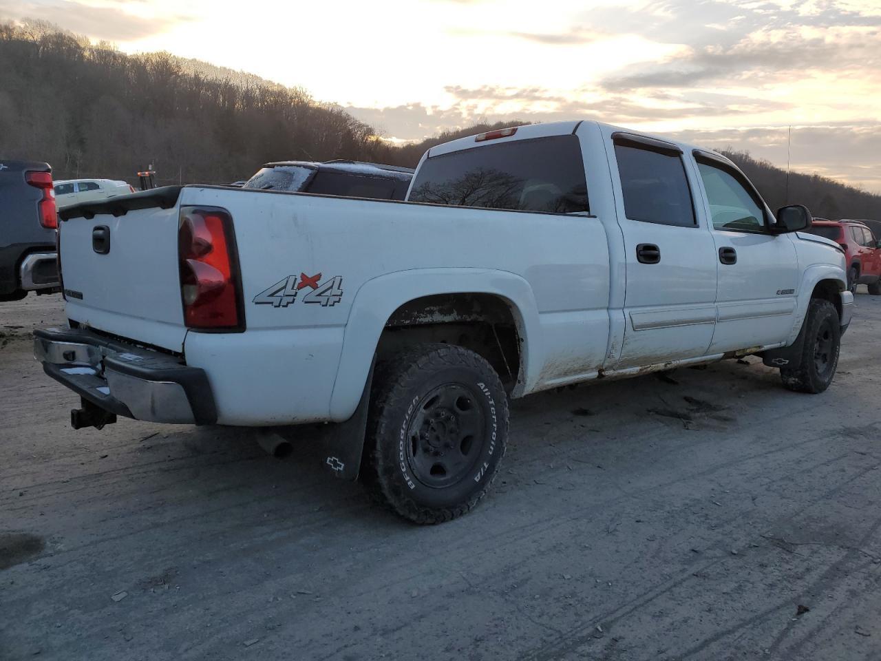 2007 Chev Silverado - Фото 3