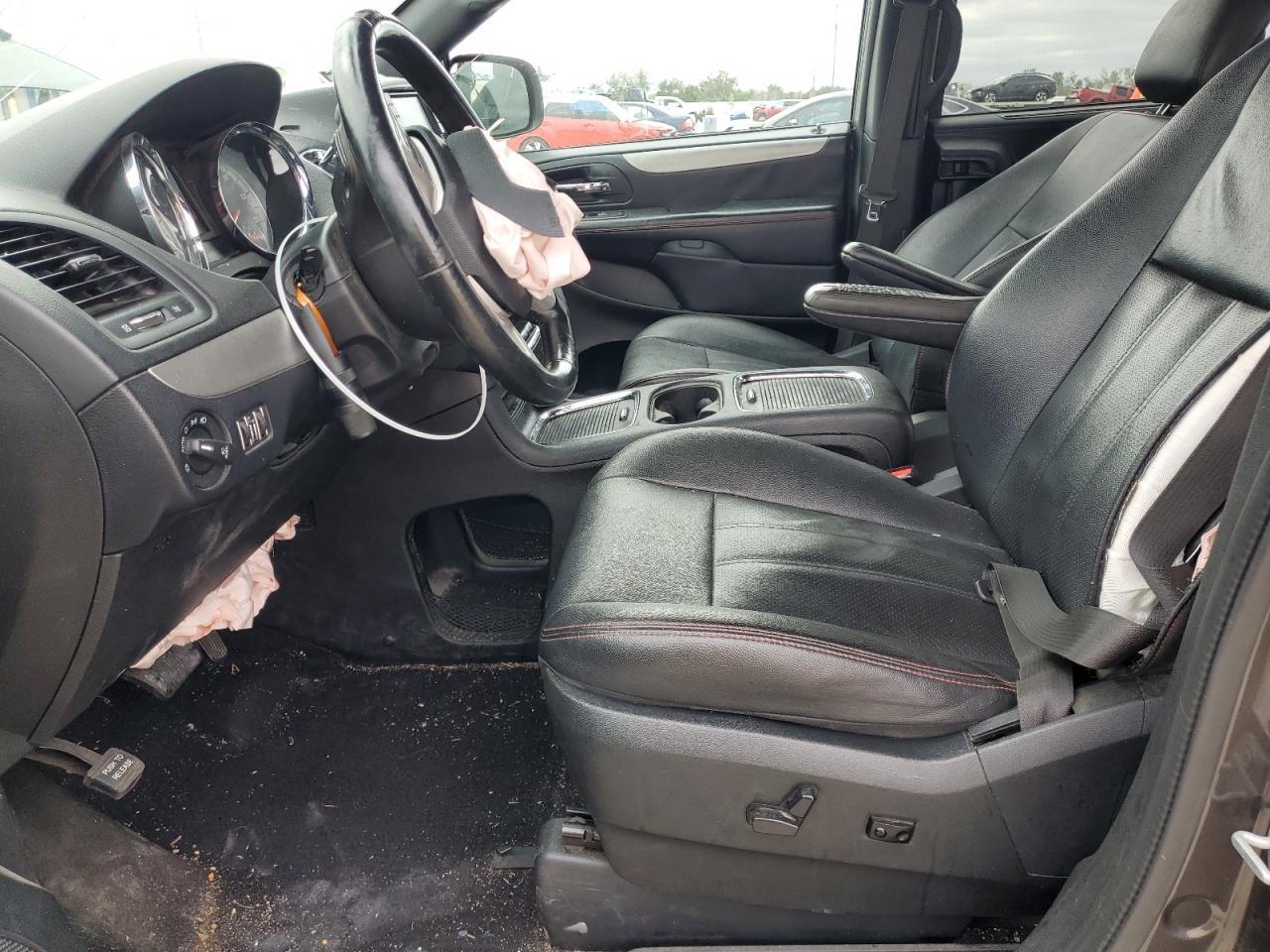 2018 Dodge Grand Caravan Gt - Image 7