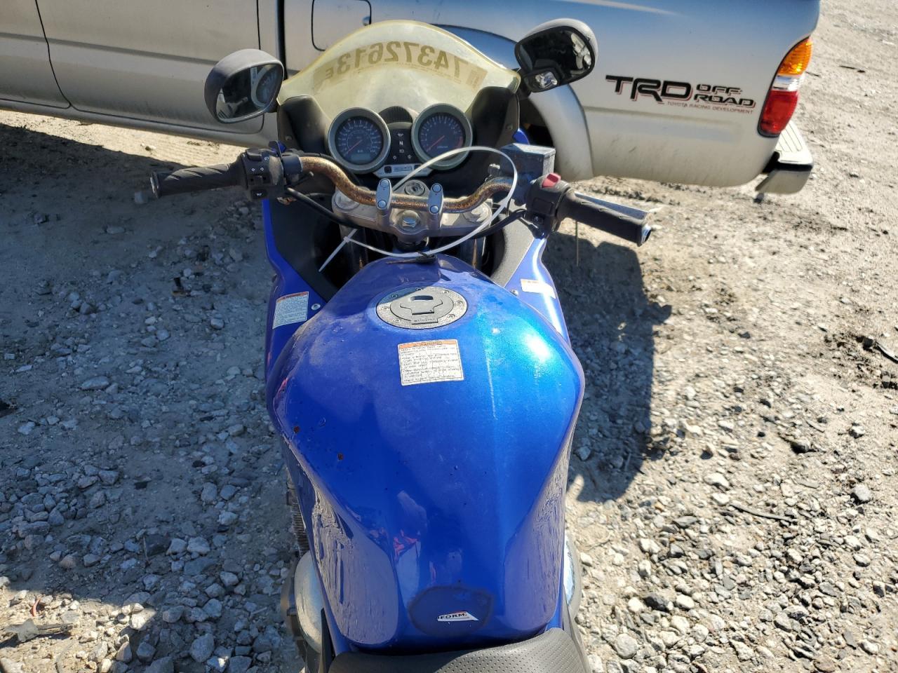 2001 Suzuki Gsf600 S - Фото 5