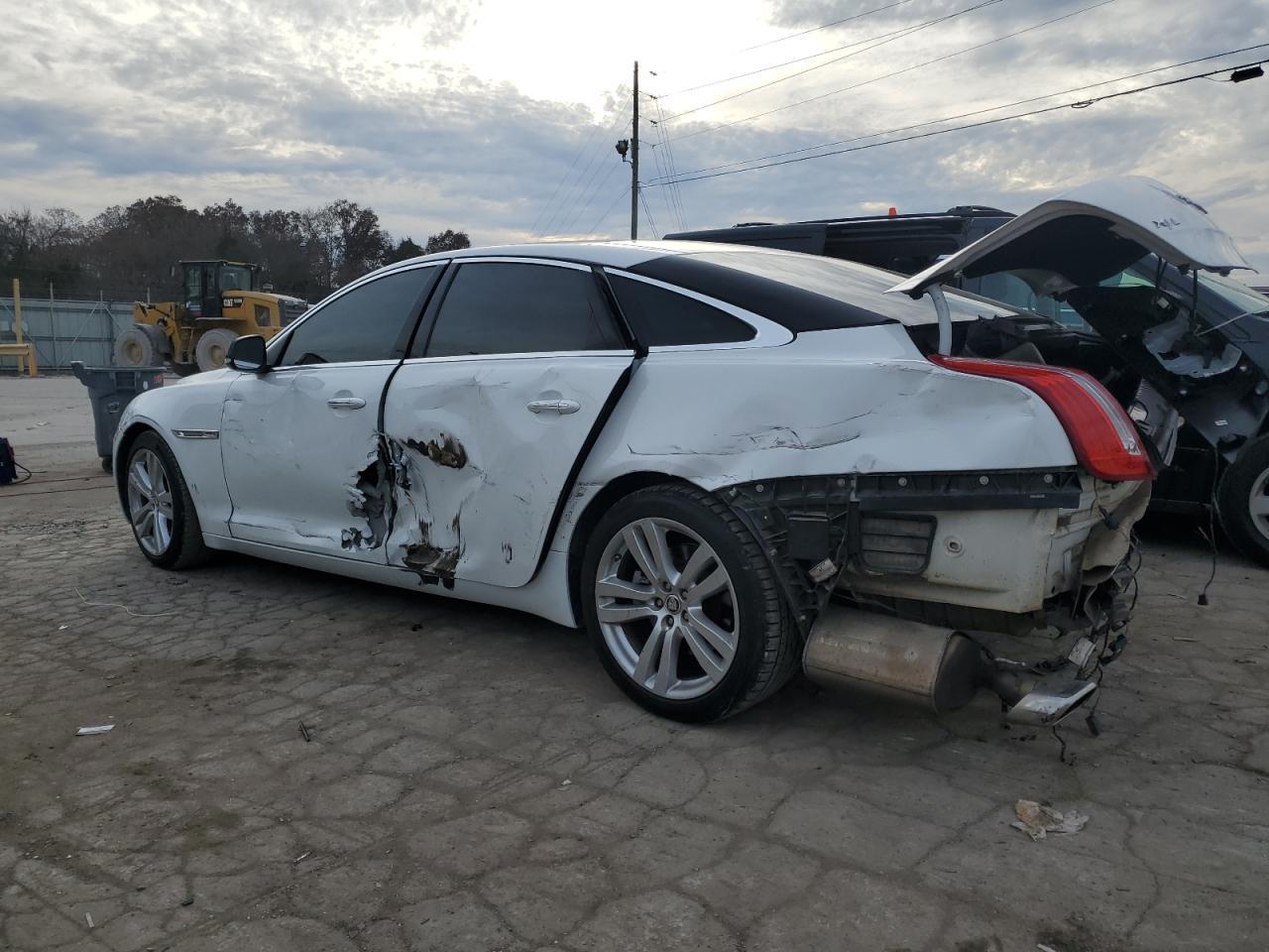 2011 Jaguar Xjl - Фото 2