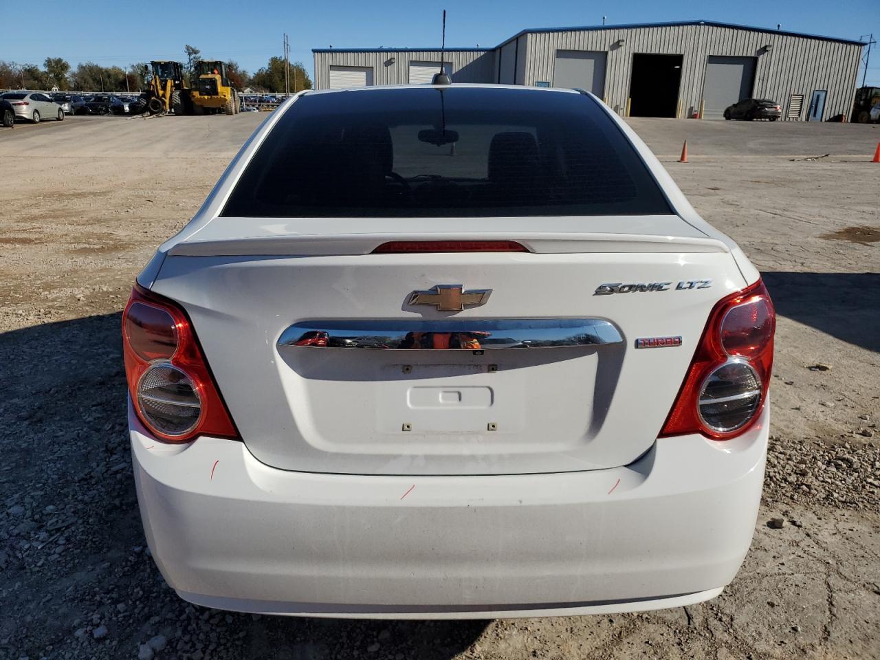 2015 Chevrolet Sonic Ltz - Фото 6