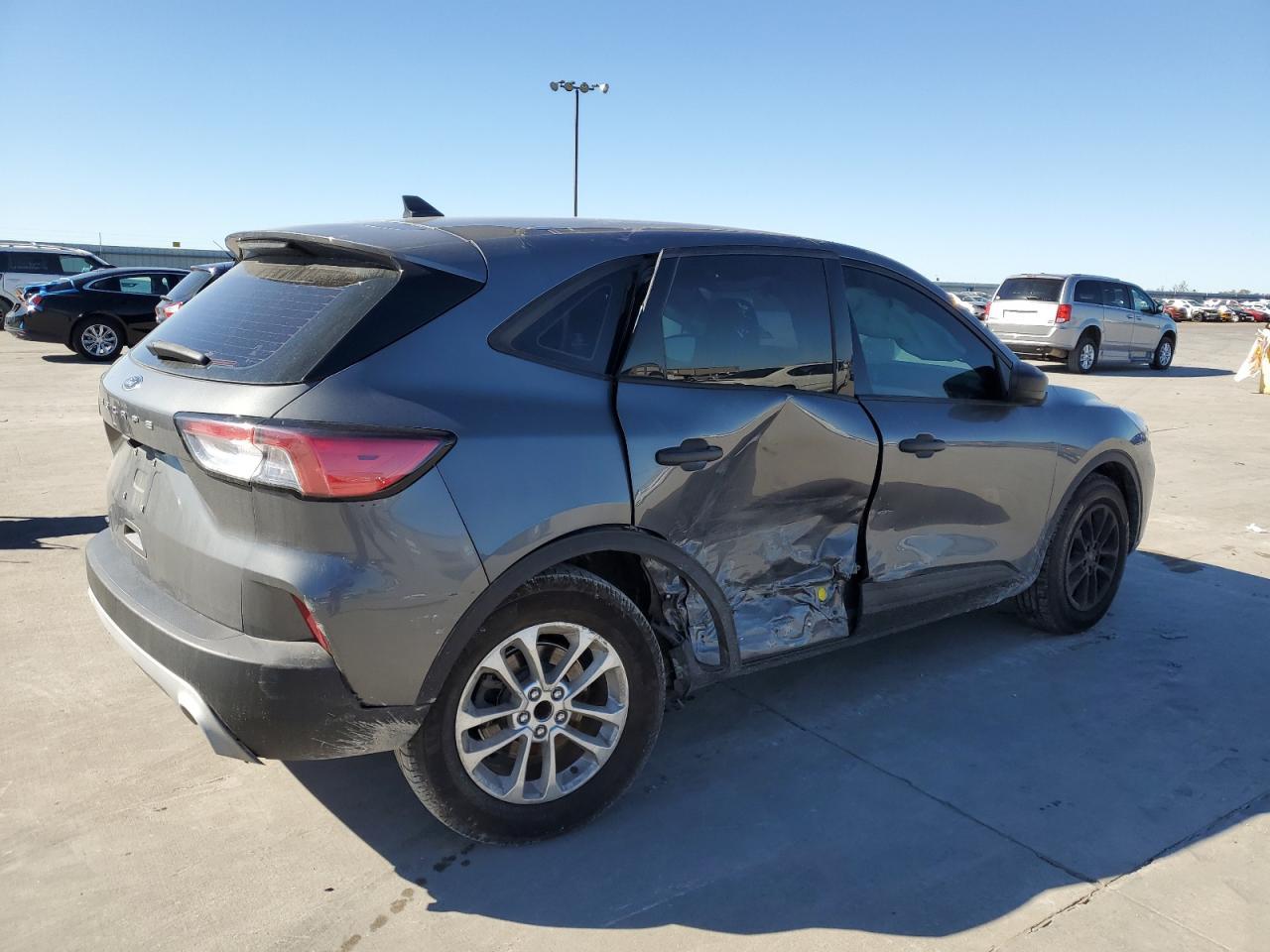 2021 Ford Escape S - Image 3