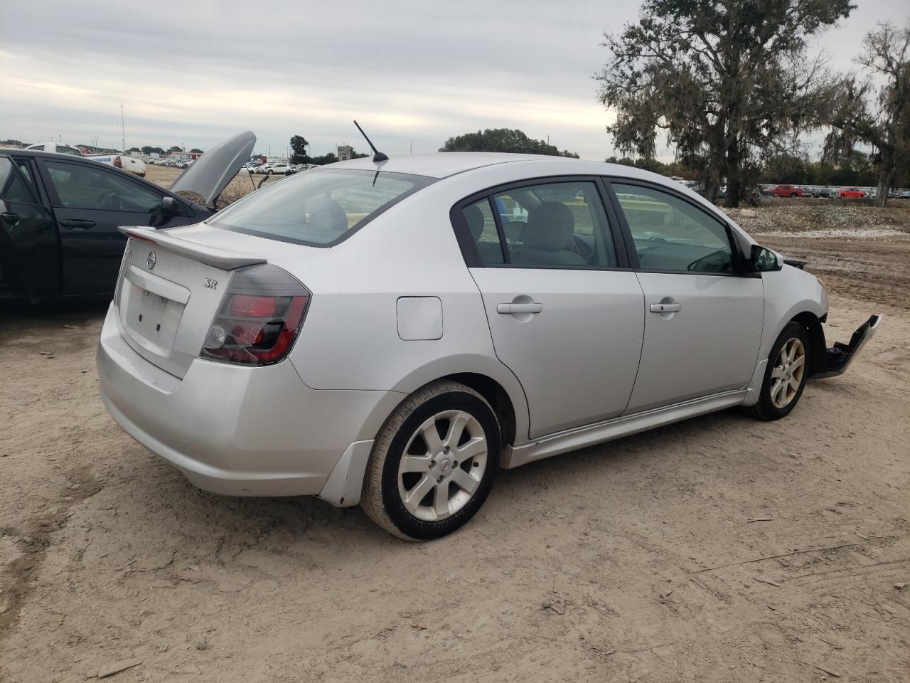 2012 Nissan Sentra 2.0 - Фото 3