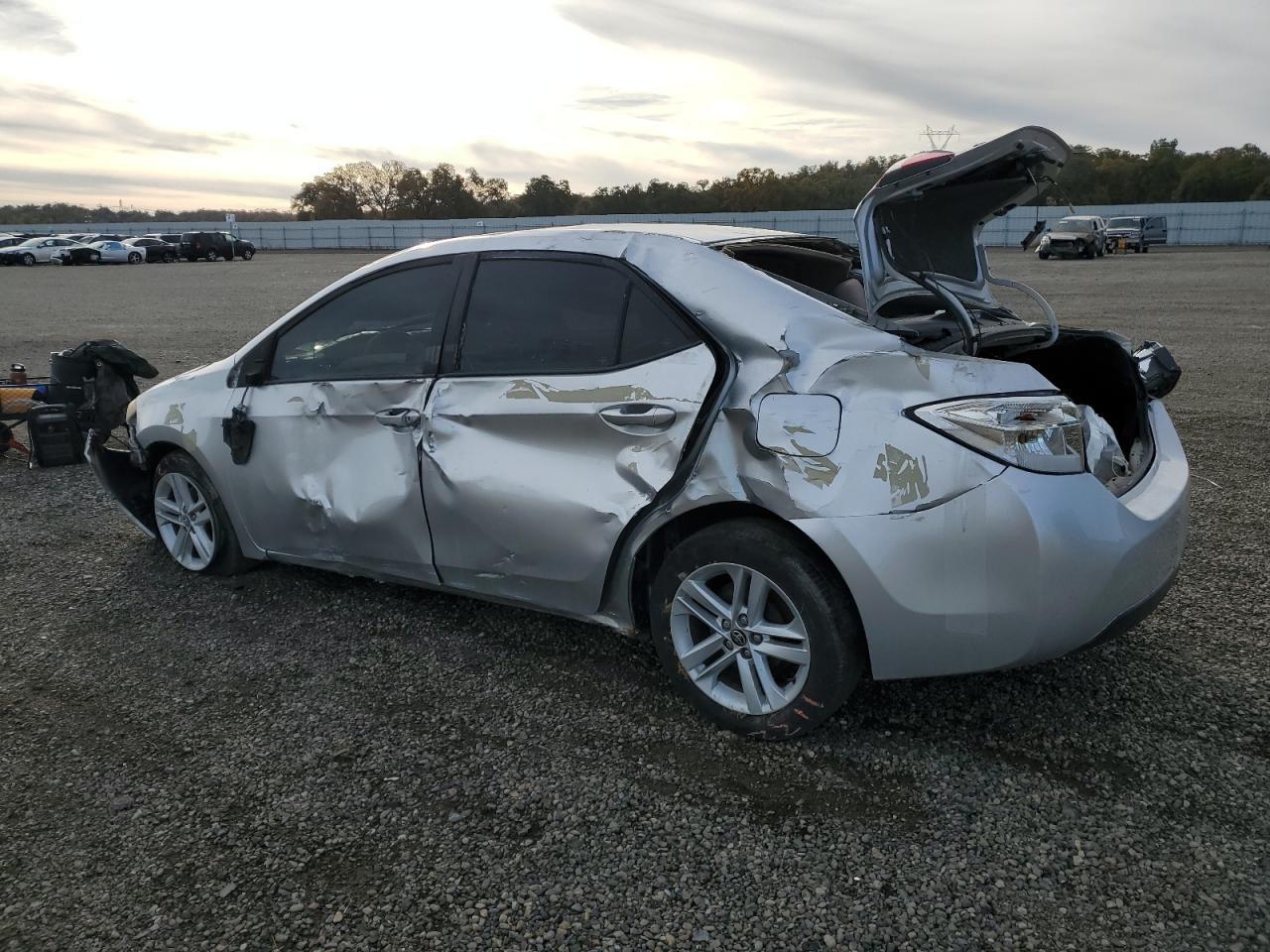 2015 Toyota Corolla Le - Image 2