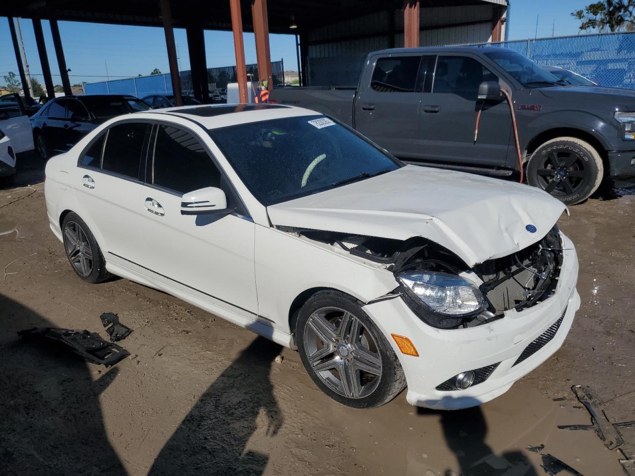 2010 Mercedes-Benz C 300 4Matic - Image 4