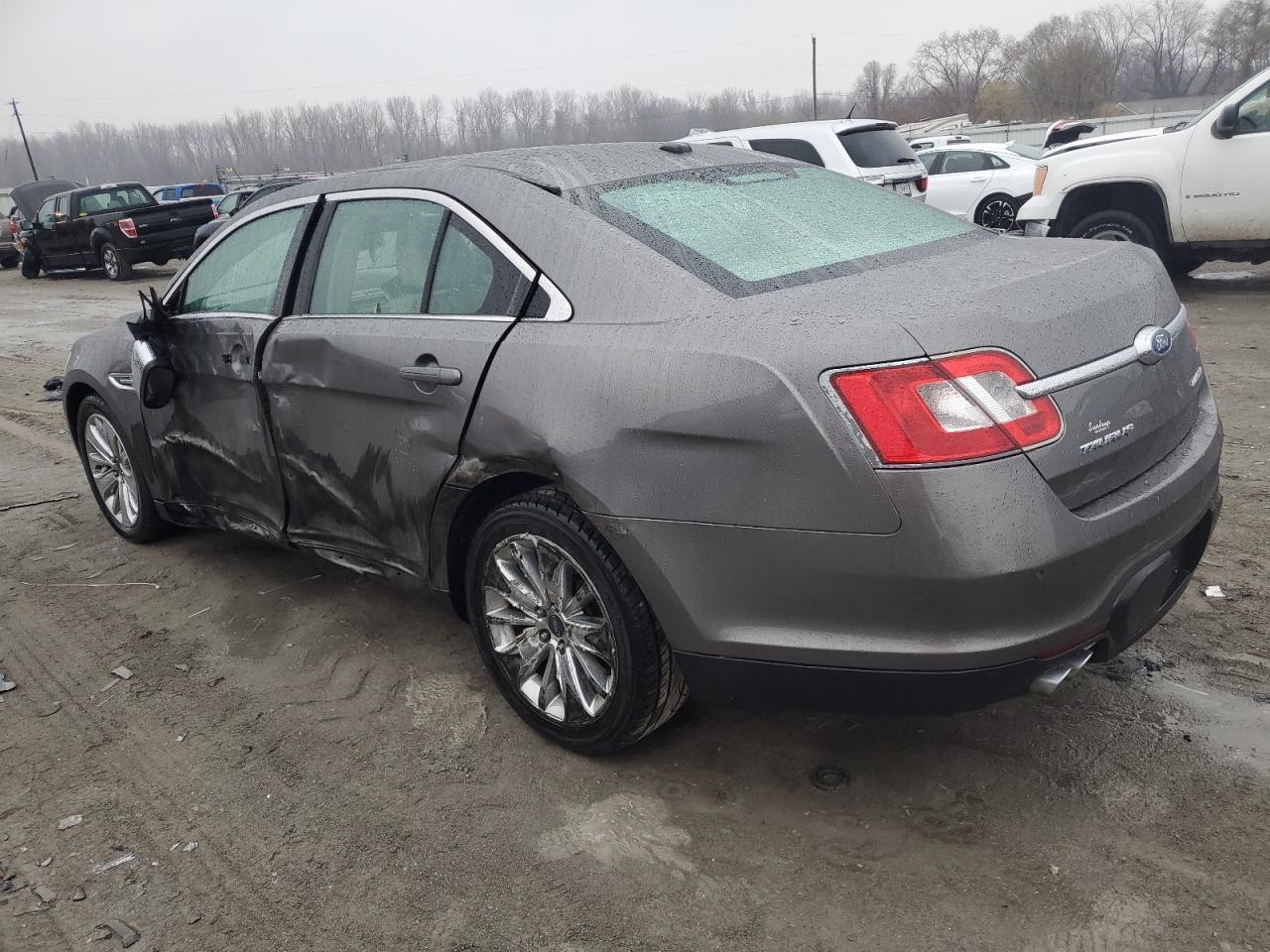 2012 Ford Taurus Limited - Image 2