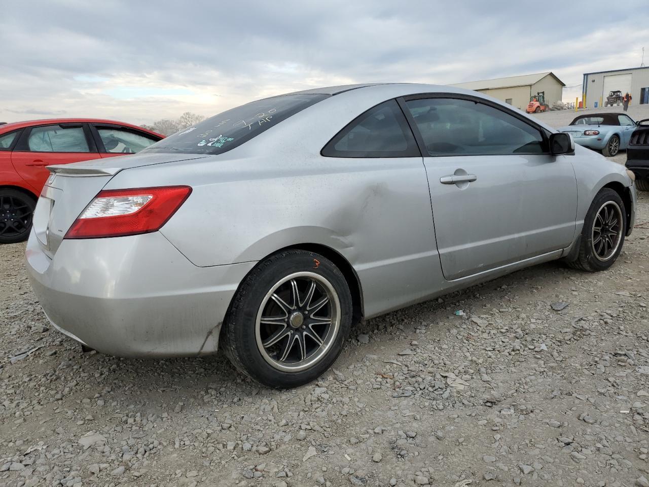 2008 Honda Civic - Фото 3