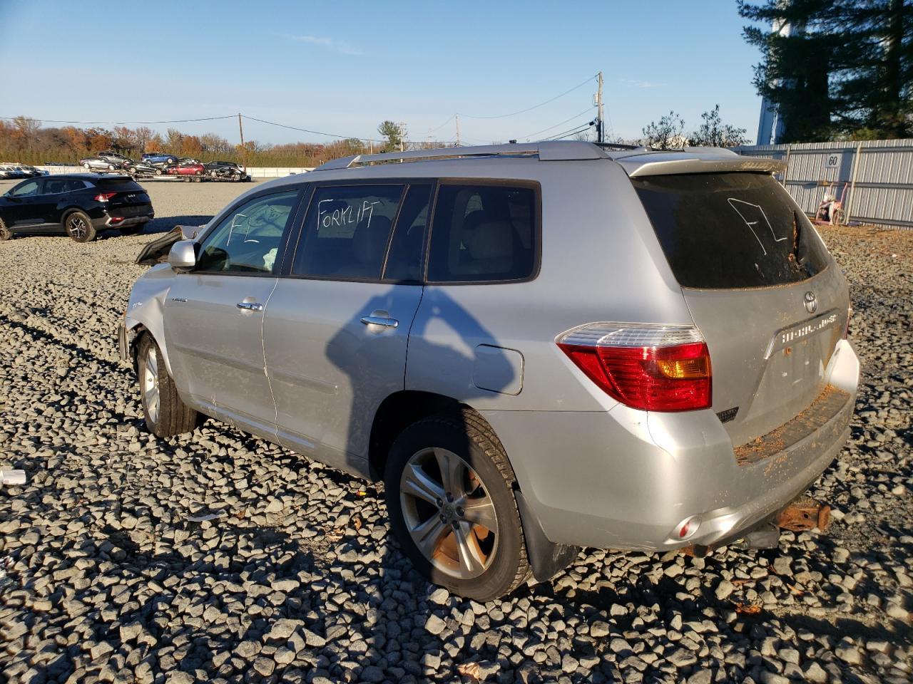 2010 Toyota Highlander Limited - Image 2