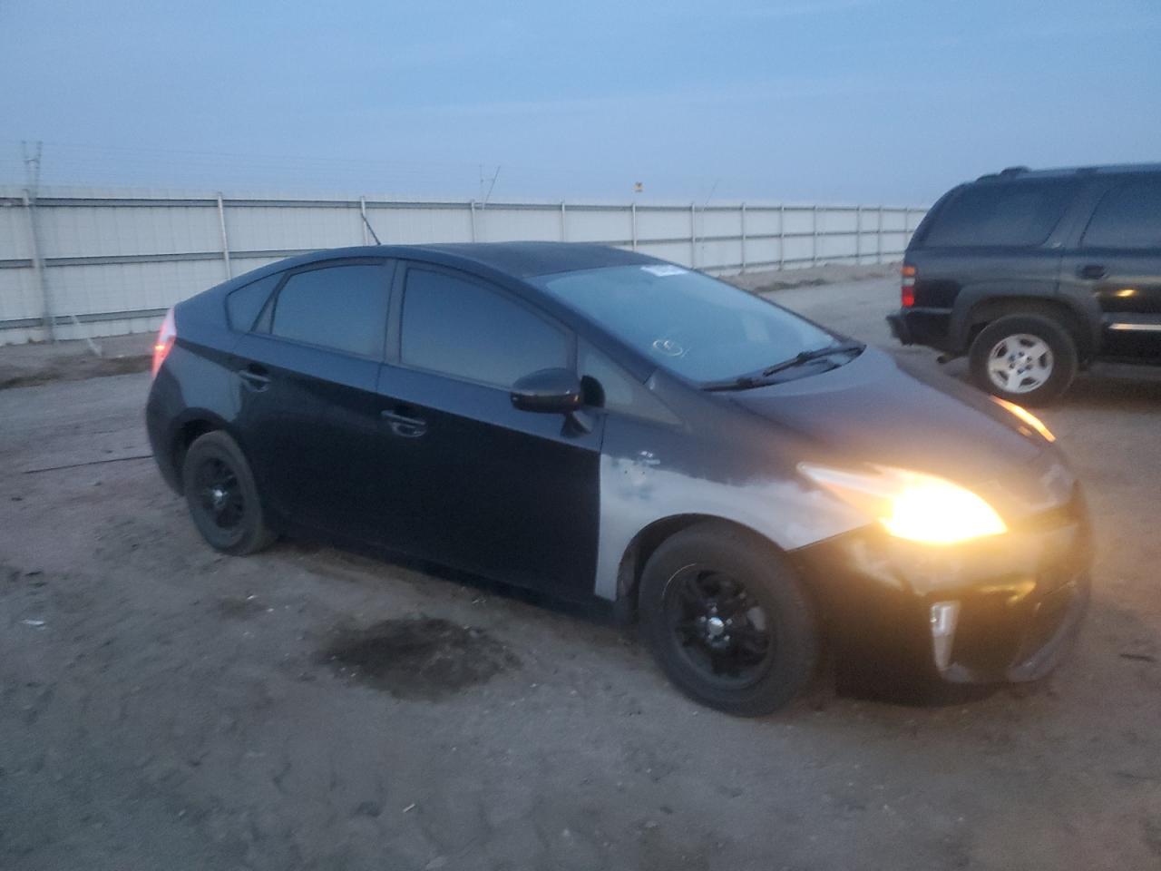 2012 Toyota Prius - Фото 4