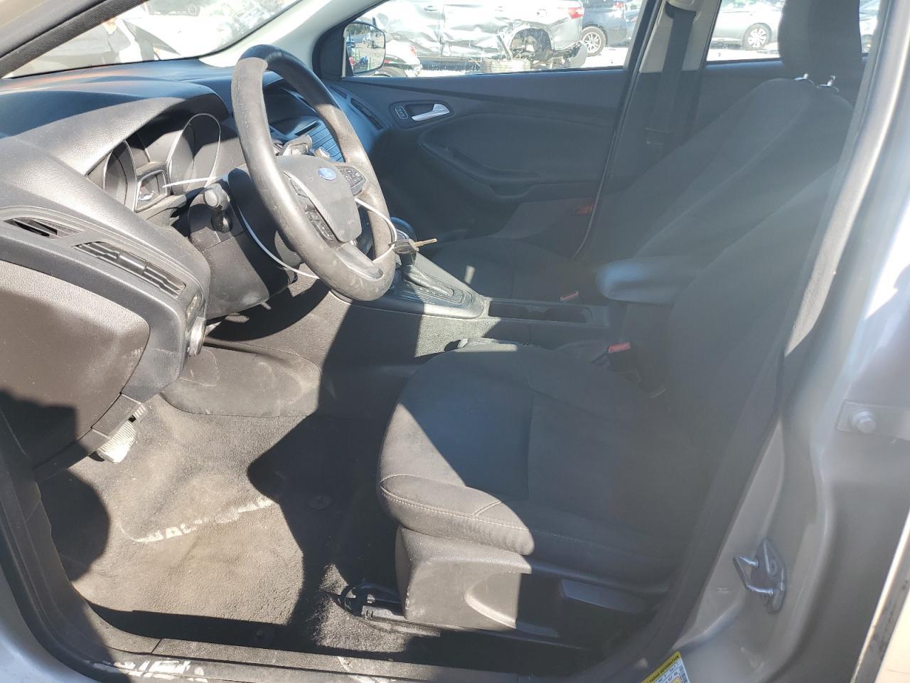 2017 Ford Focus Se - Image 7