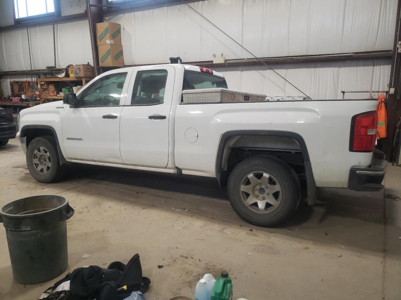 2018 GMC Sierra K1500 - Фото 2