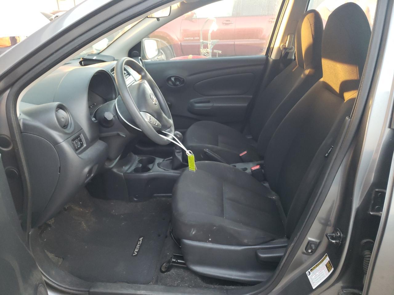 2016 Nissan Versa 1.6 S - Image 7