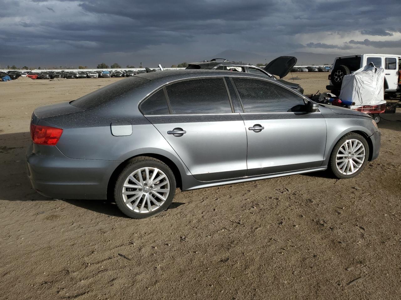2014 Volkswagen Jetta Tdi - Image 3