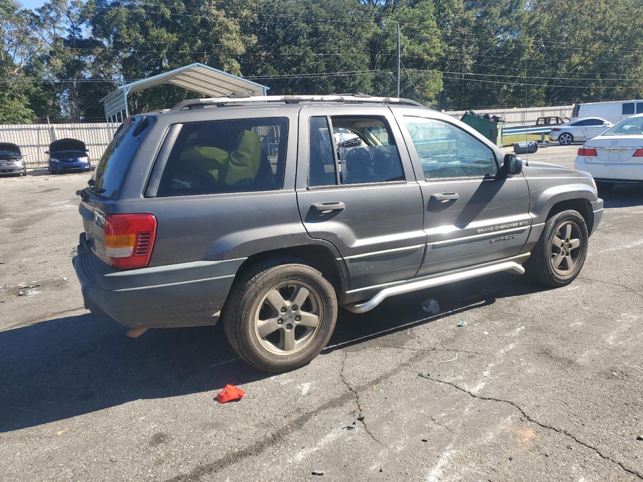 2004 Jeep Grand Cherokee Laredo - Image 3