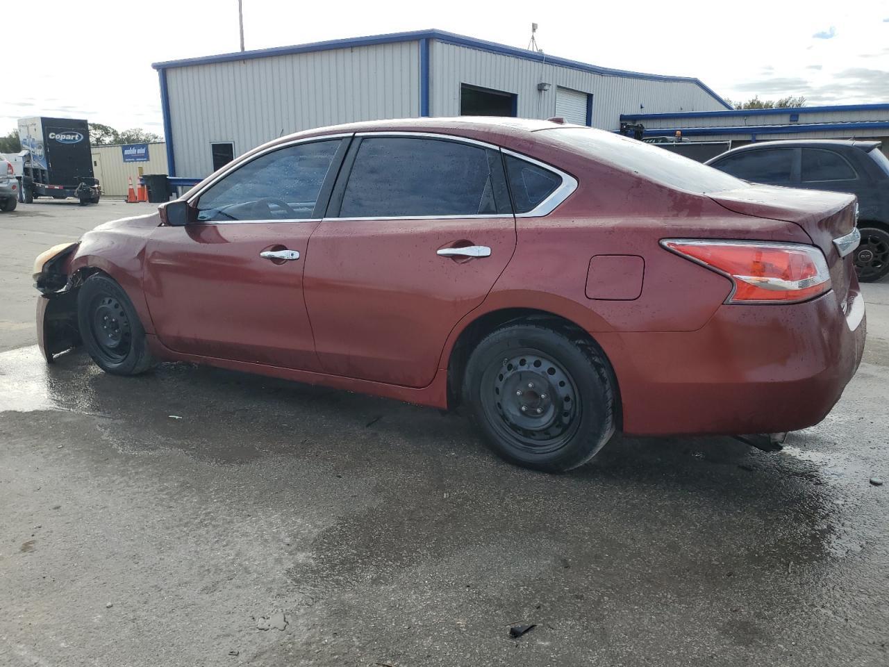 2015 Nissan Altima 2.5 - Фото 2