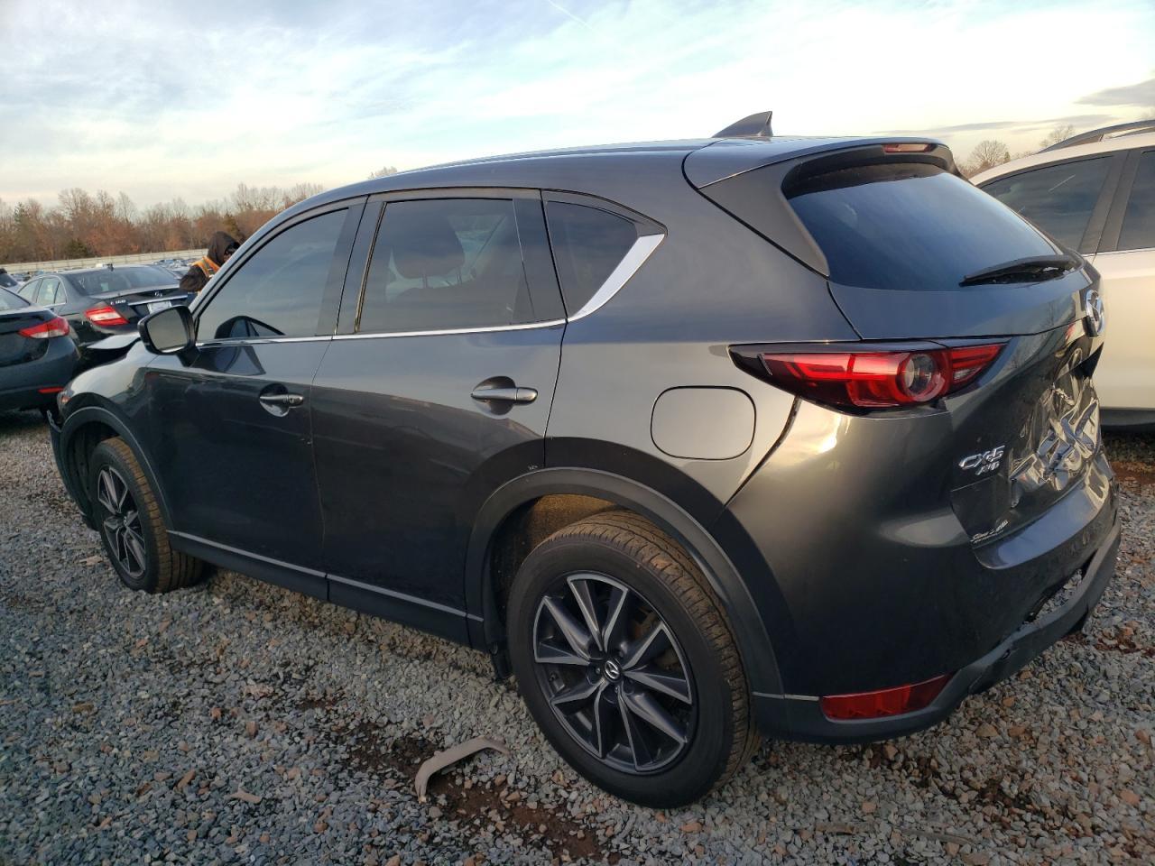 2017 Mazda Cx-5 Grand Touring - Фото 2
