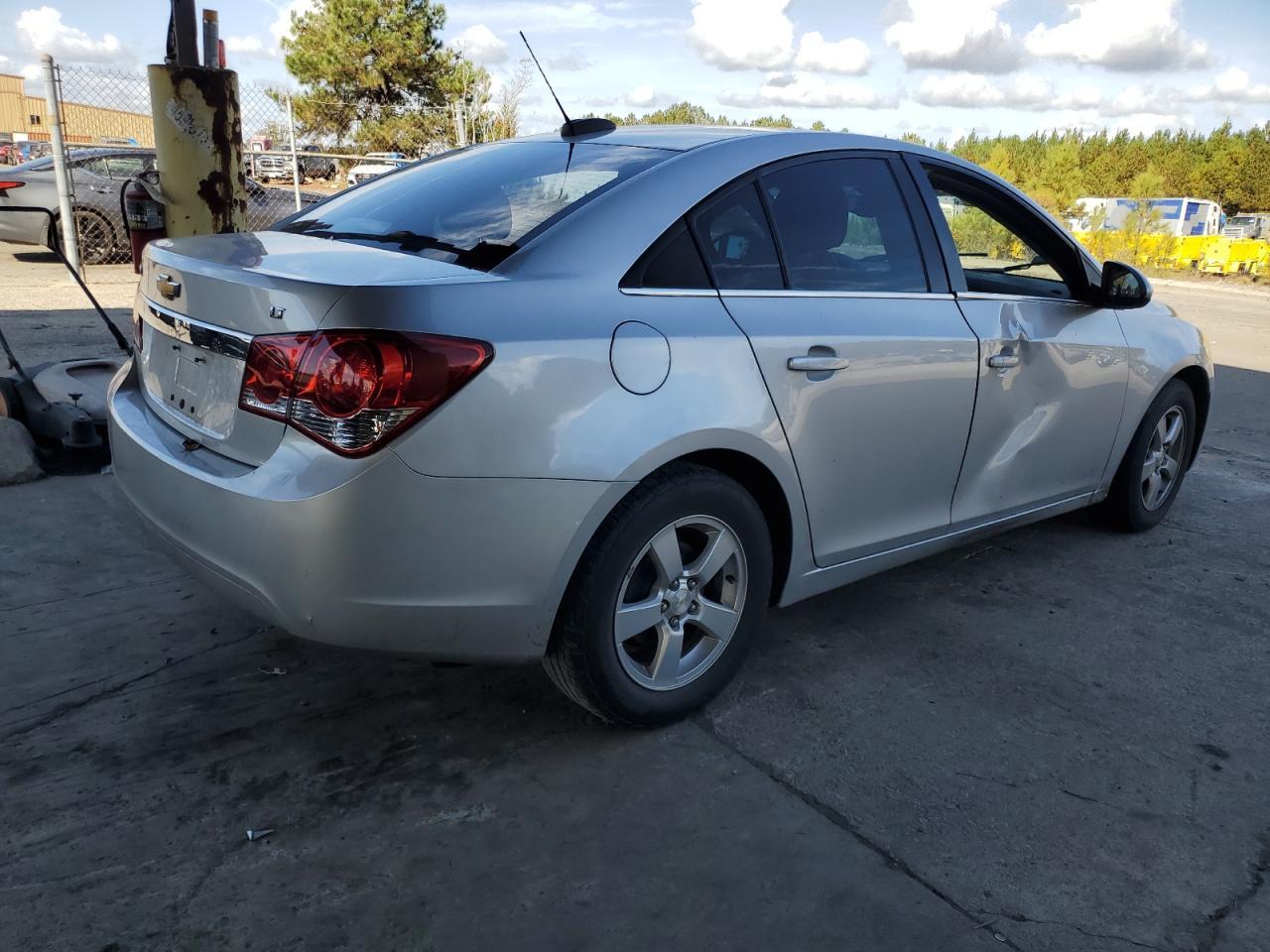 2015 Chevrolet Cruze Lt - Фото 3