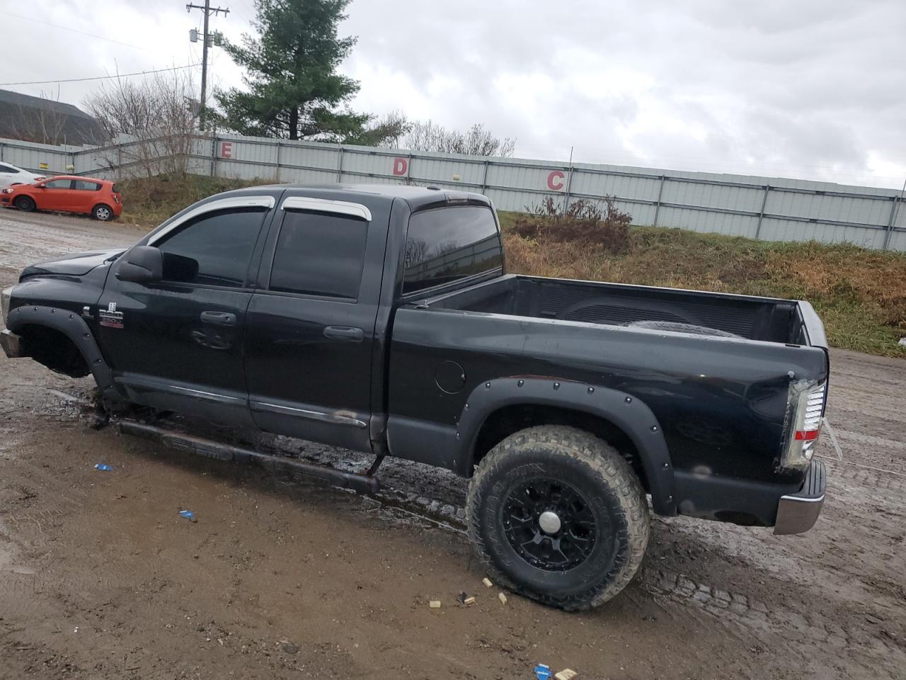 2009 Dodge Ram 2500 - Image 2