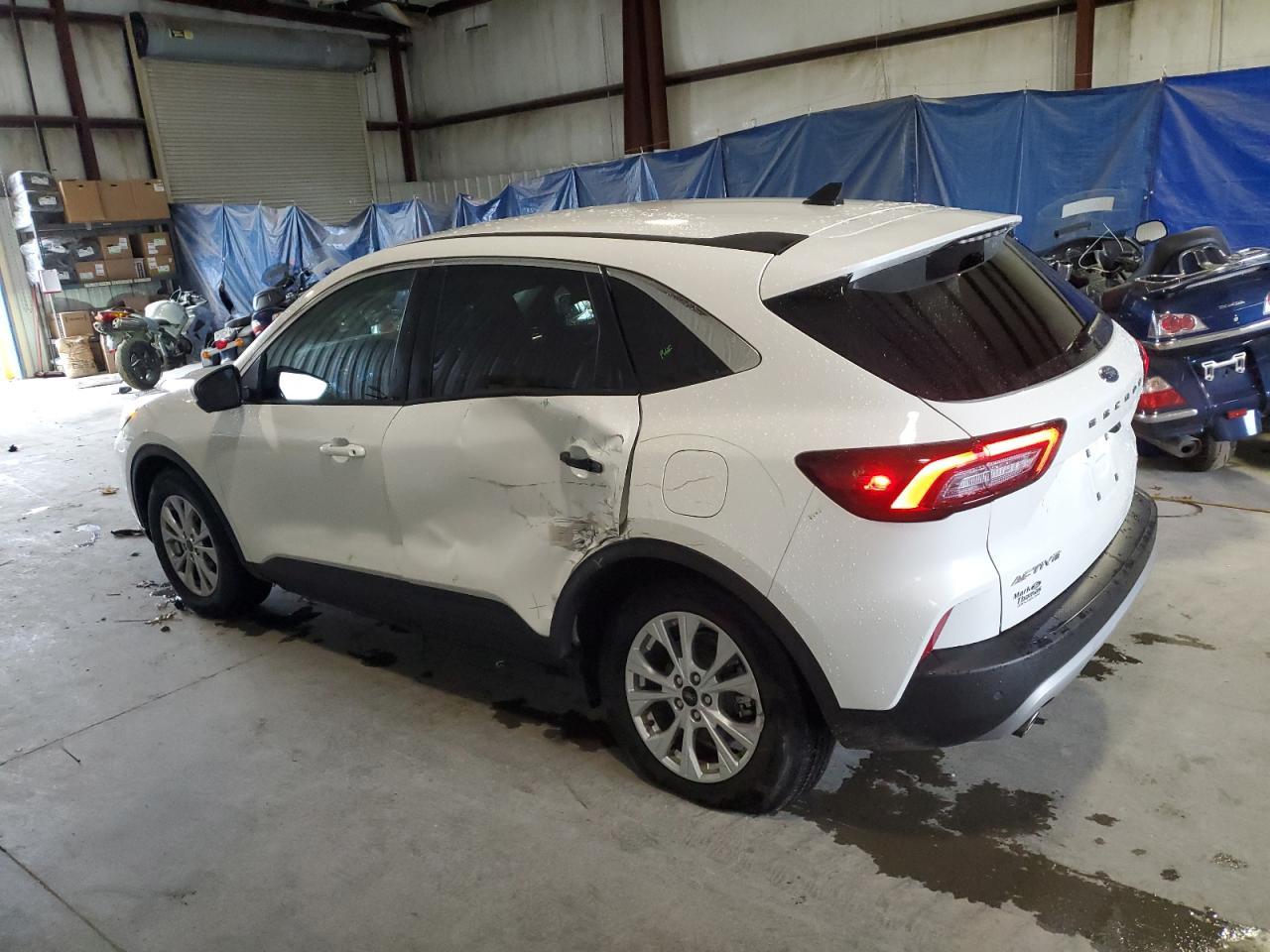 2023 Ford Escape Active - Фото 2