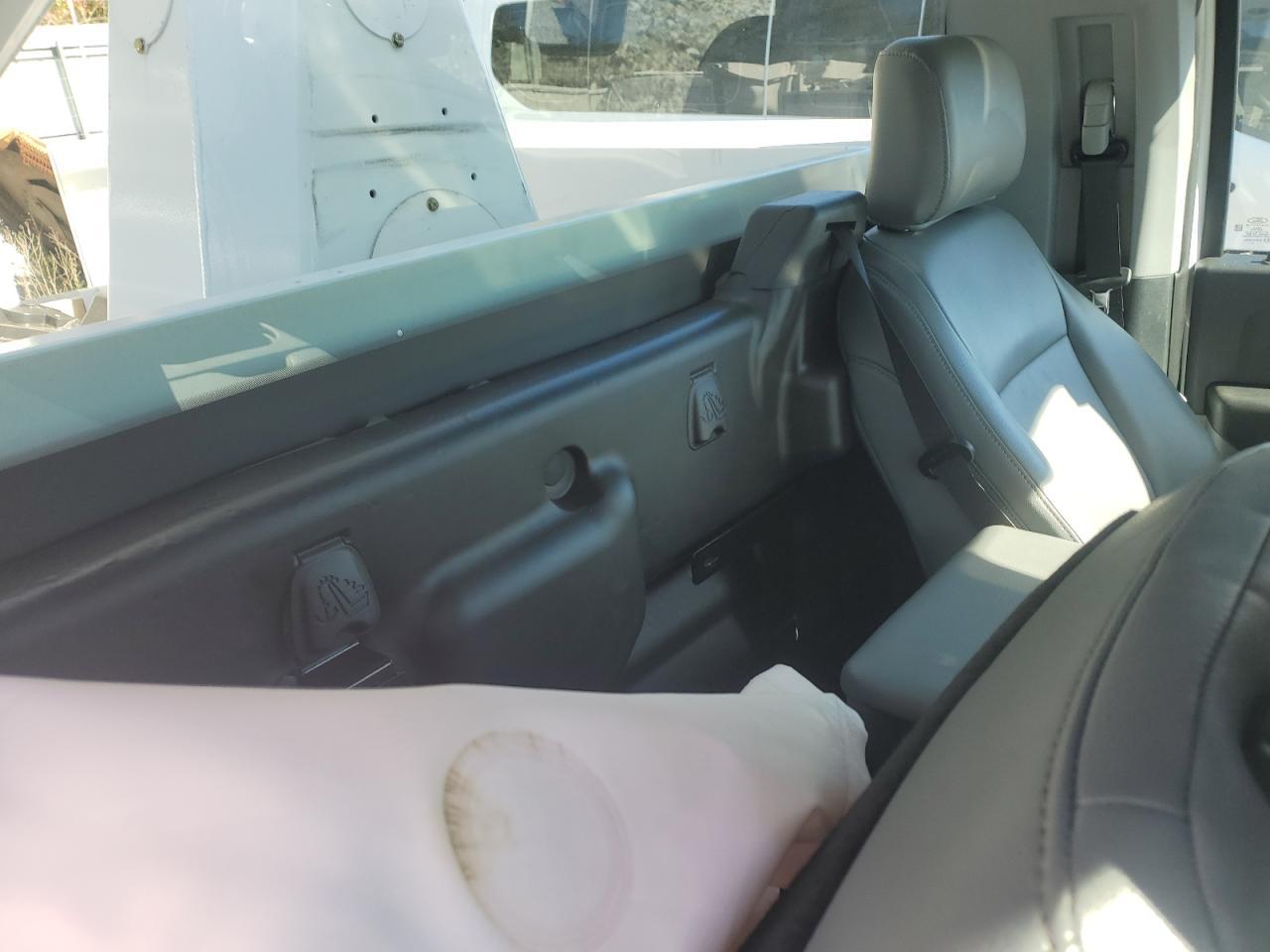 2024 Ford F450 Super Duty - Фото 6