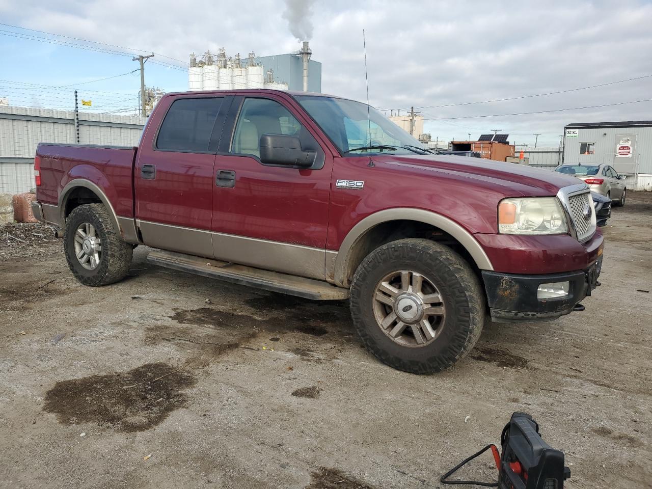 2004 Ford F150 Supercrew - Image 4