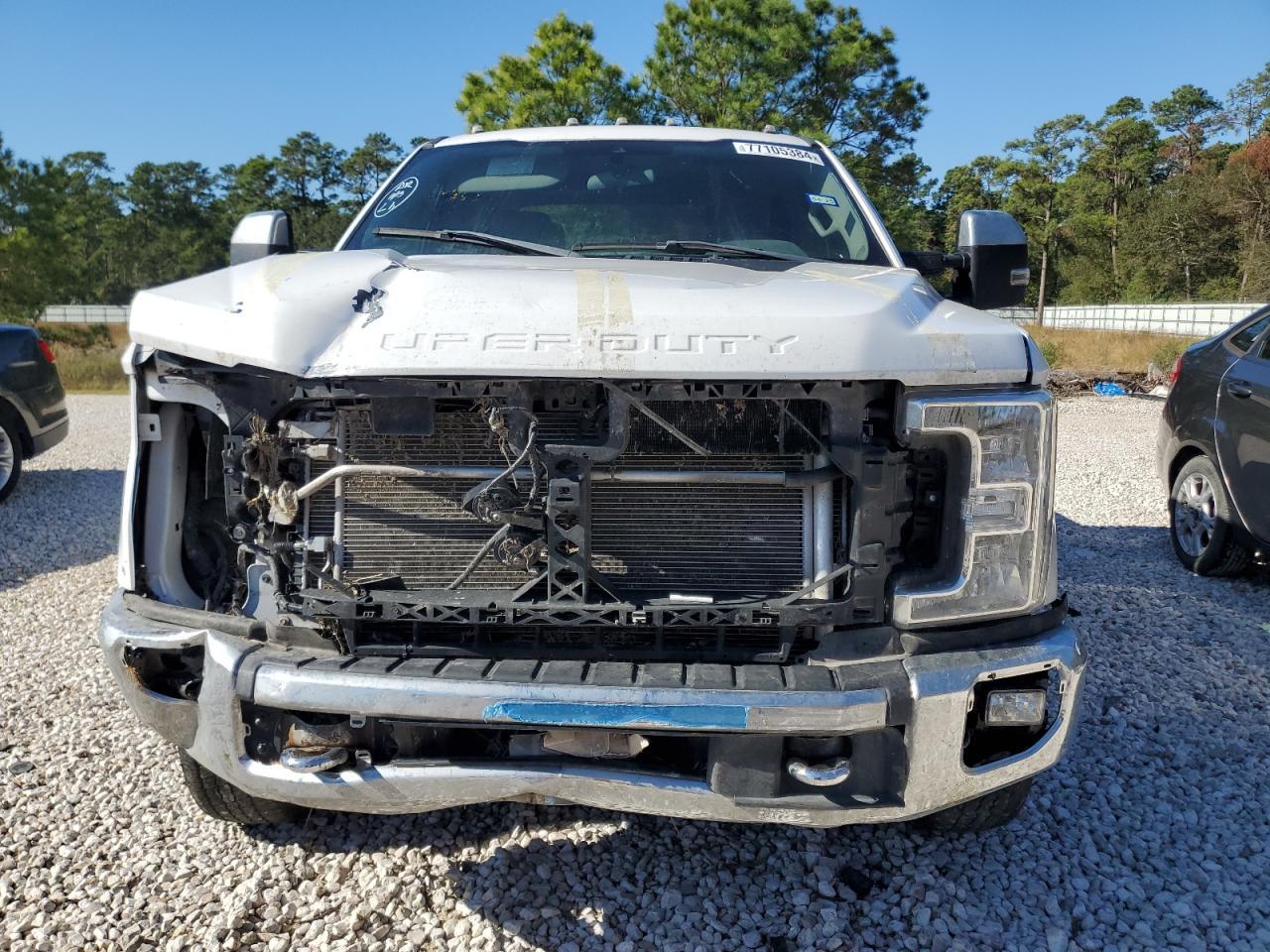 2020 Ford F350 Super Duty - Фото 5