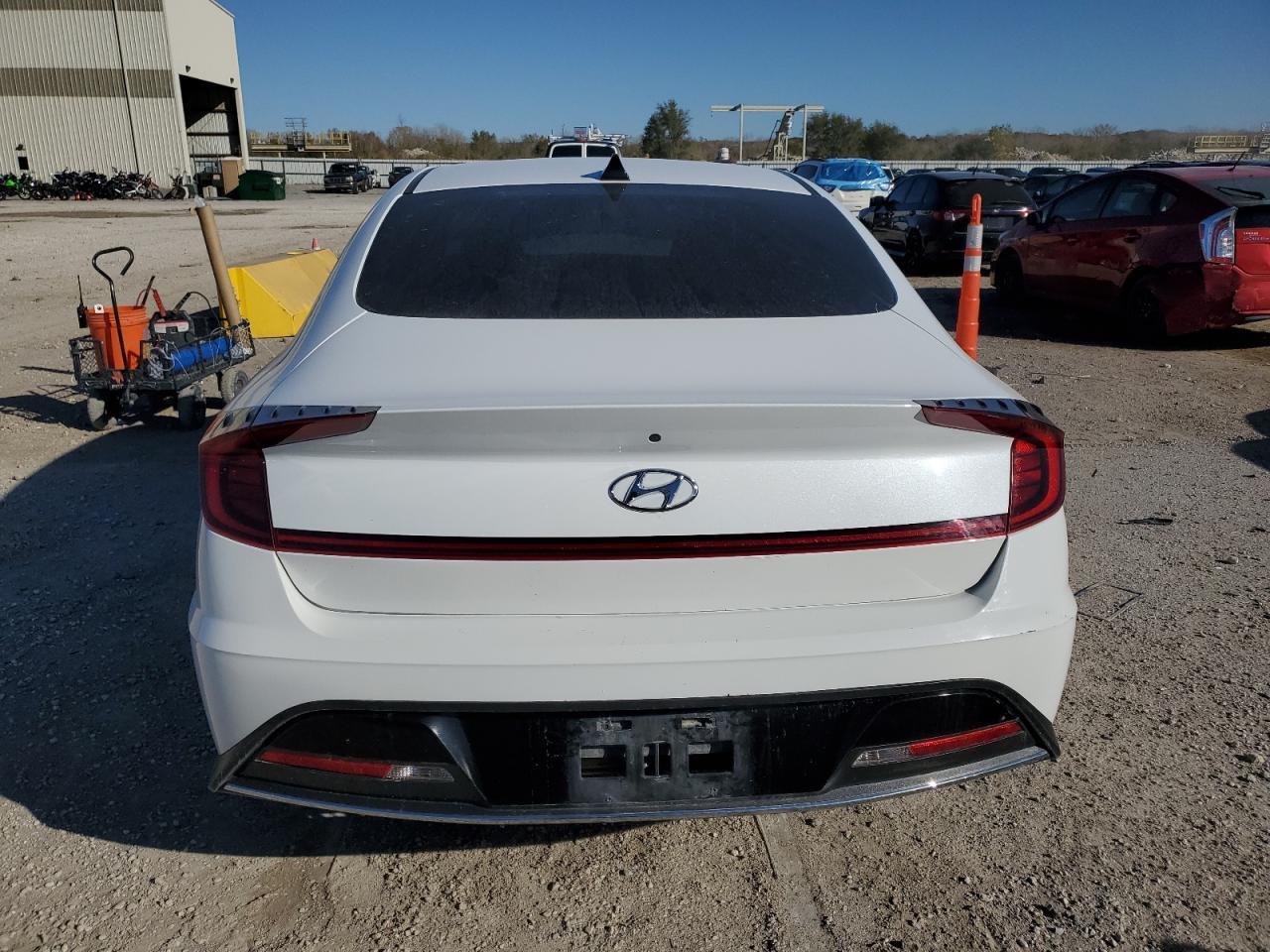 2021 Hyundai Sonata Se - Image 6