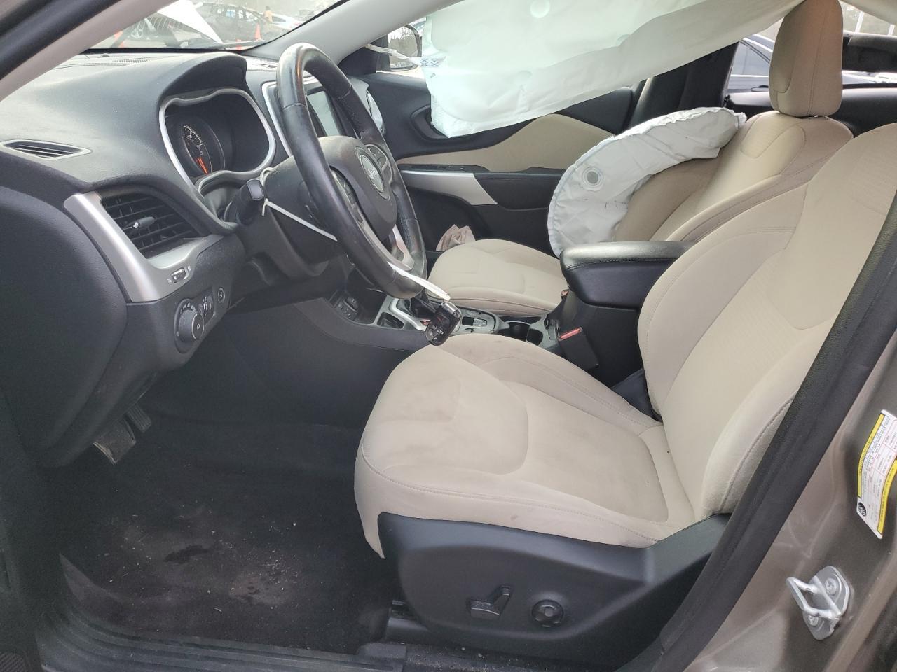 2017 Jeep Cherokee Latitude - Фото 7