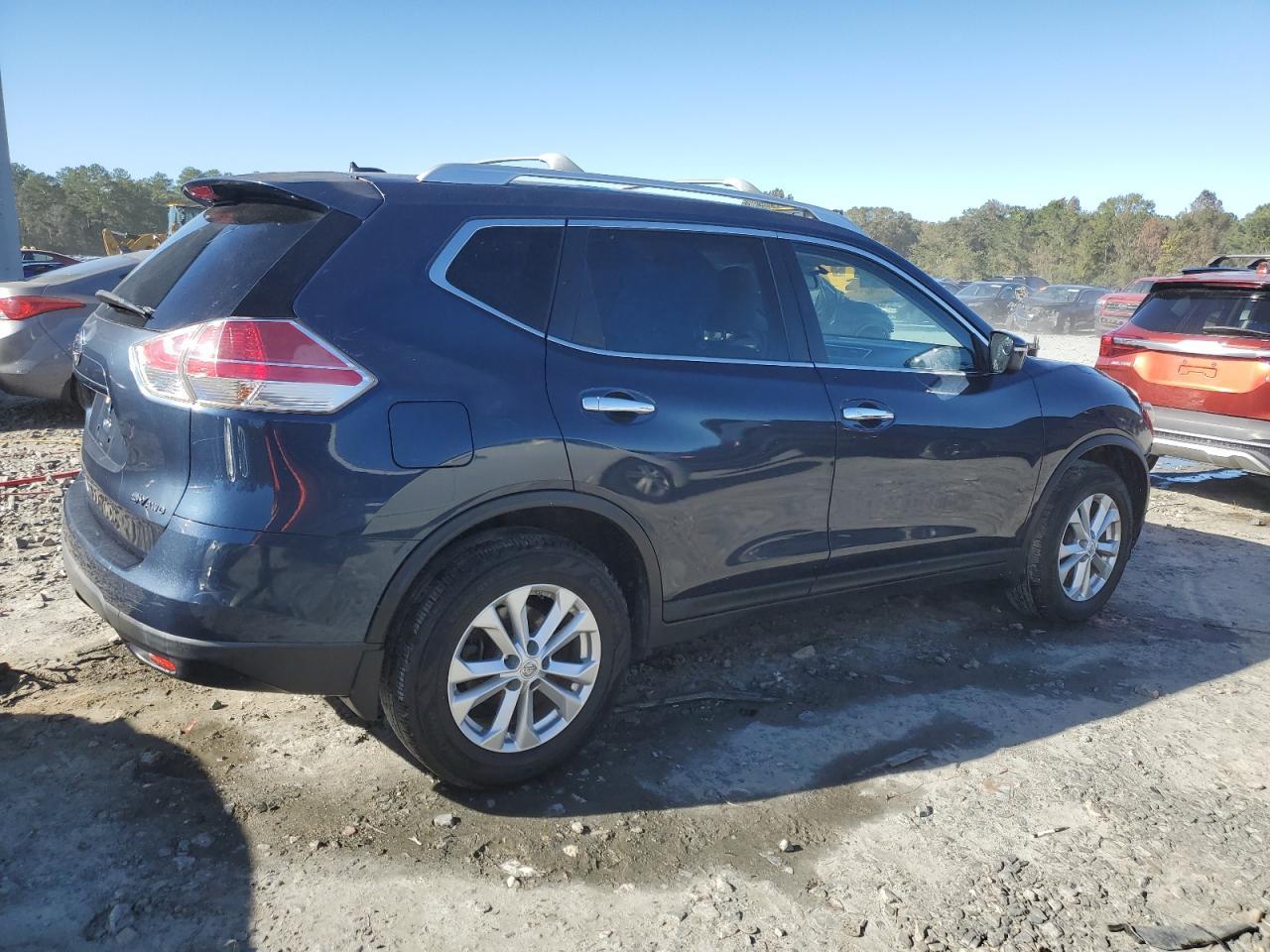 2015 Niss Rogue S - Фото 3