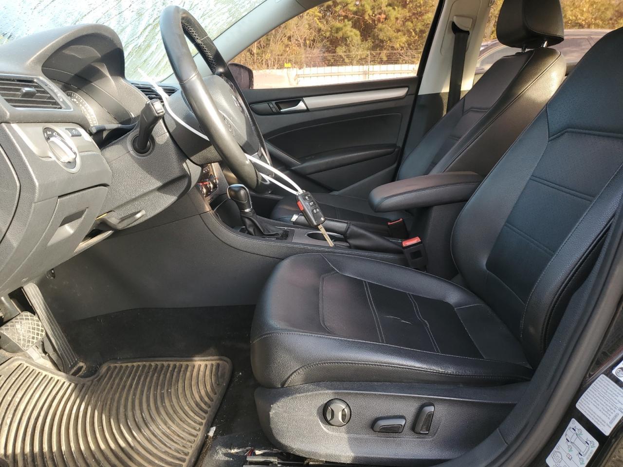 2015 Volkswagen Passat Se - Фото 7
