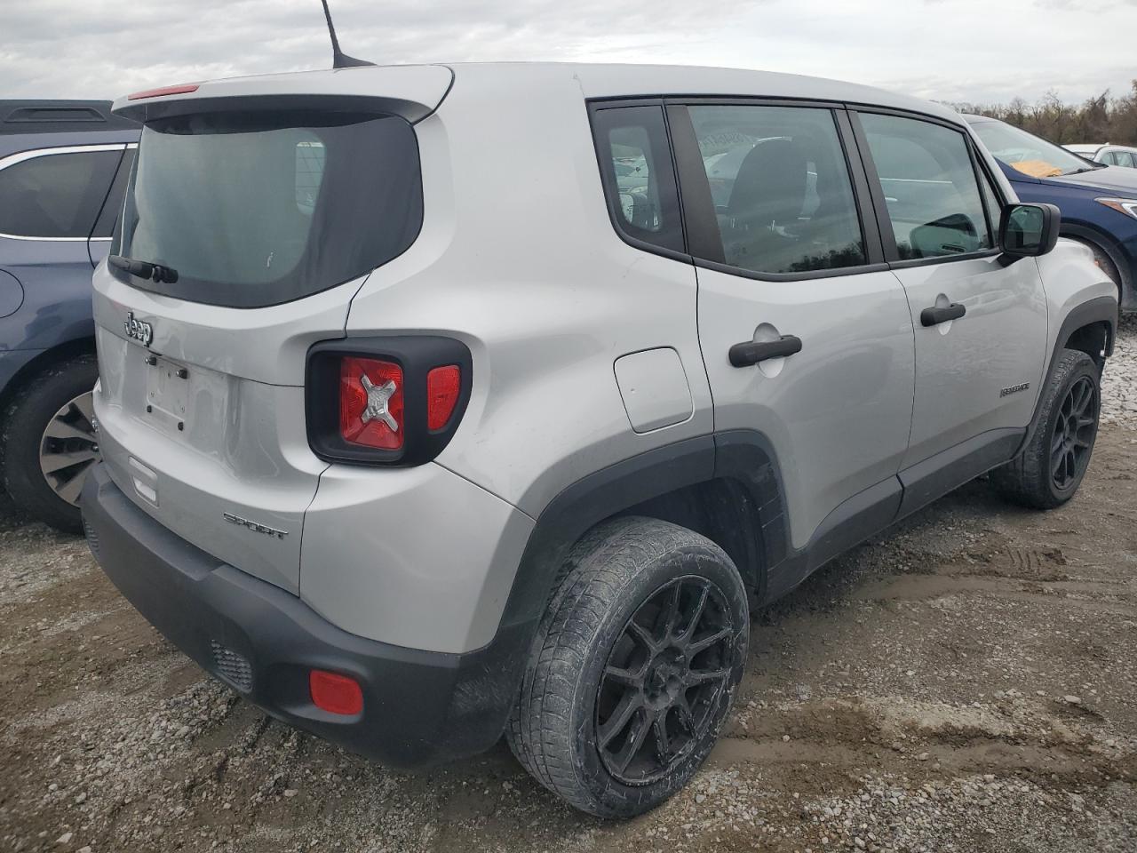 2019 Jeep Renegade Sport - Фото 3