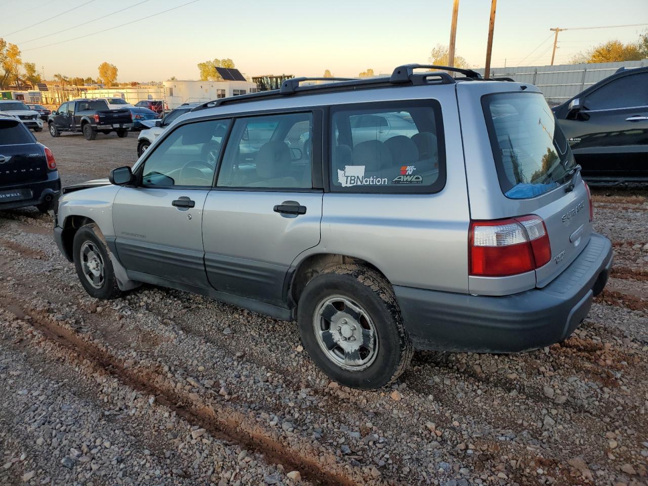 2002 Subaru Forester L - Фото 2