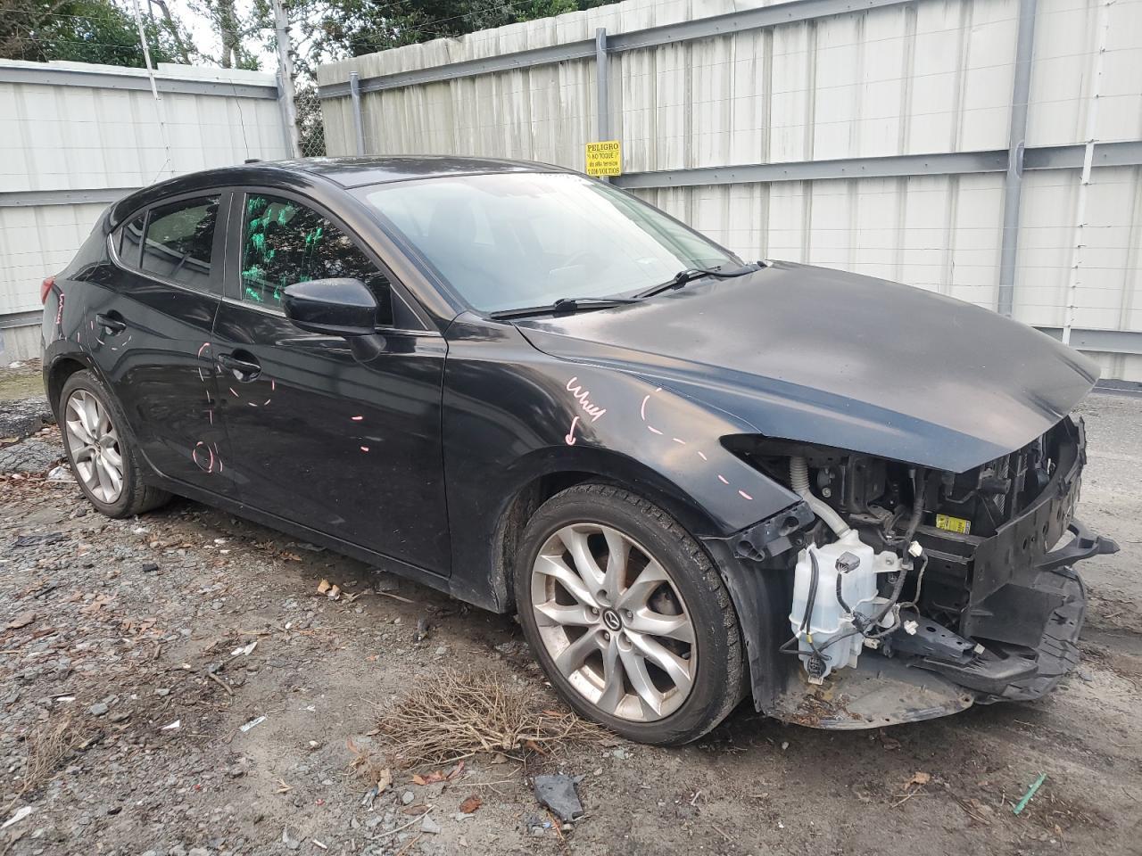 2014 Mazda 3 Grand Touring - Image 4