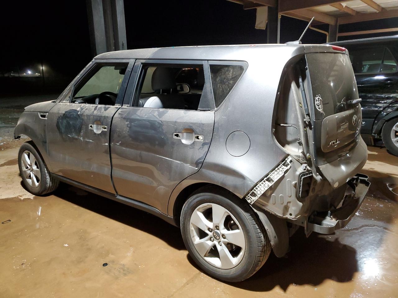 2018 Kia Soul - Image 2