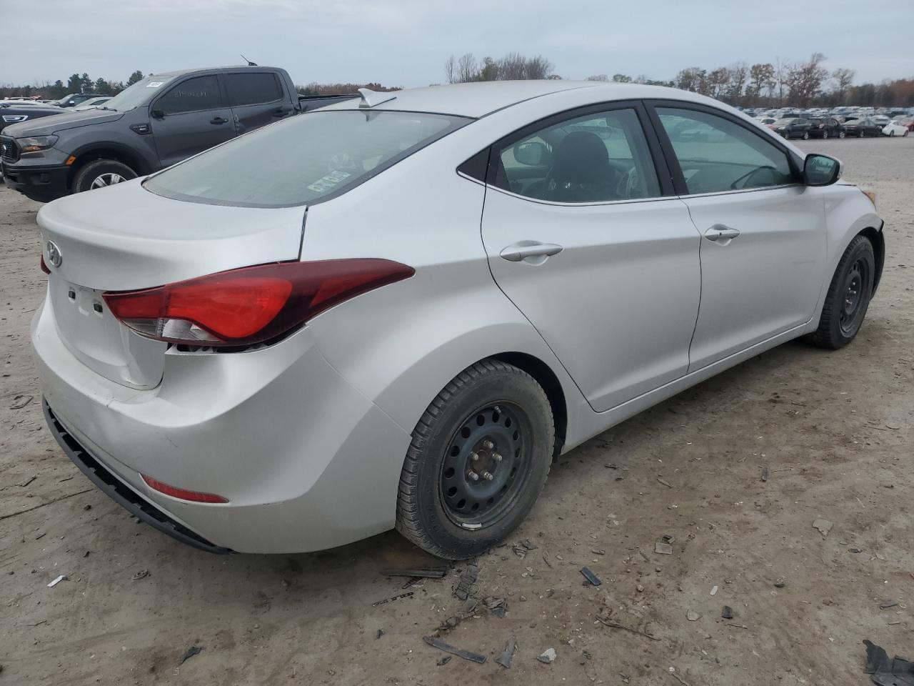 2016 Hyundai Elantra Se - Image 3