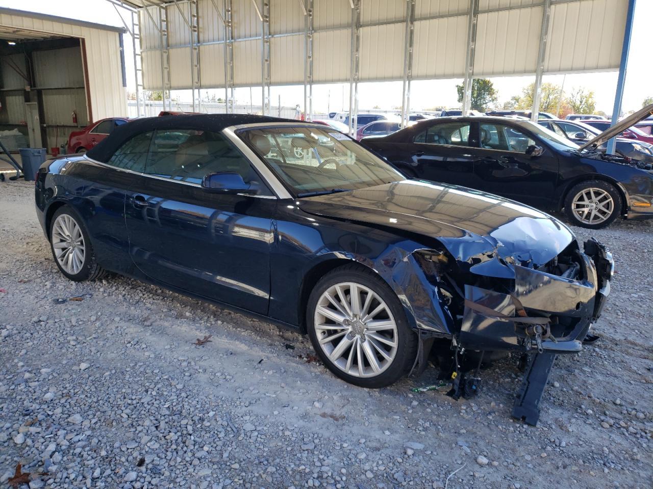 2011 Audi A5 Premium Plus - Фото 4