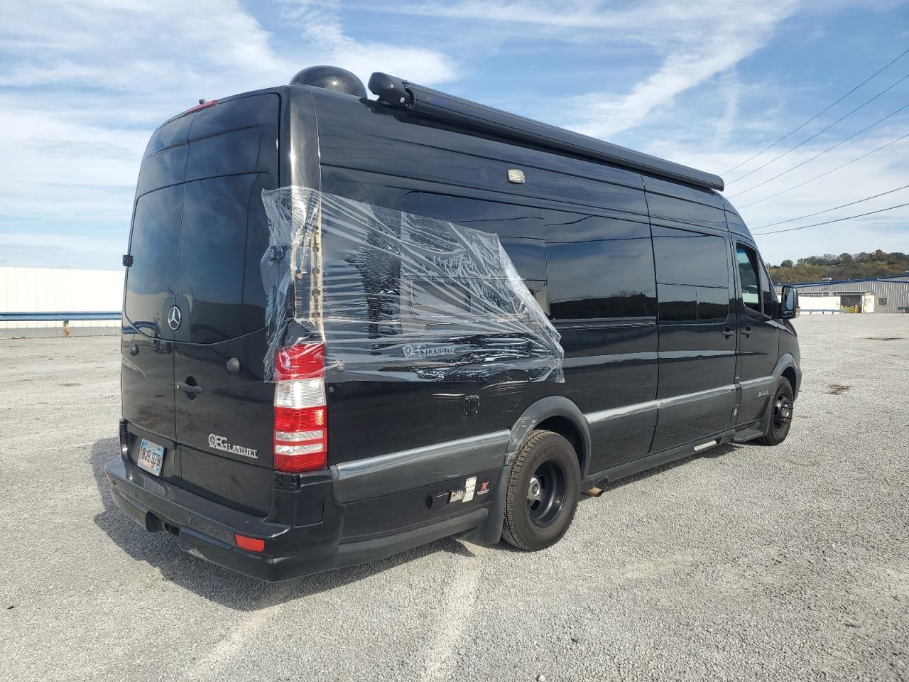 2014 Mercedes-Benz Sprinter 3500 - Image 3