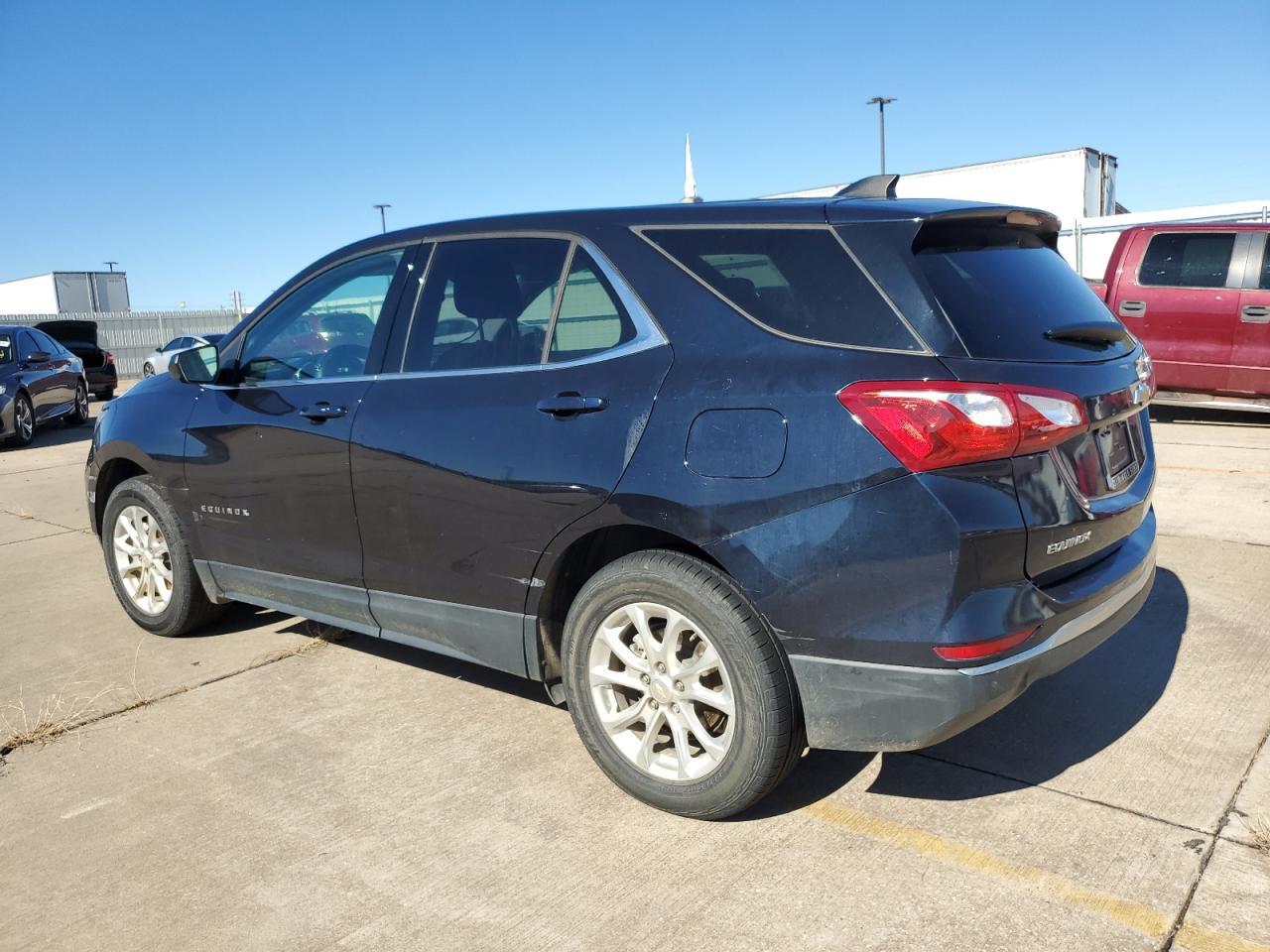 2020 Chevrolet Equinox Lt - Фото 2