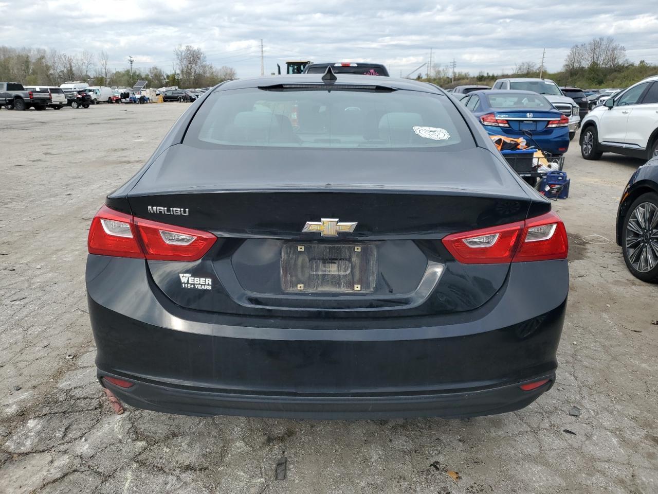 2018 Chevrolet Malibu Ls - Image 6