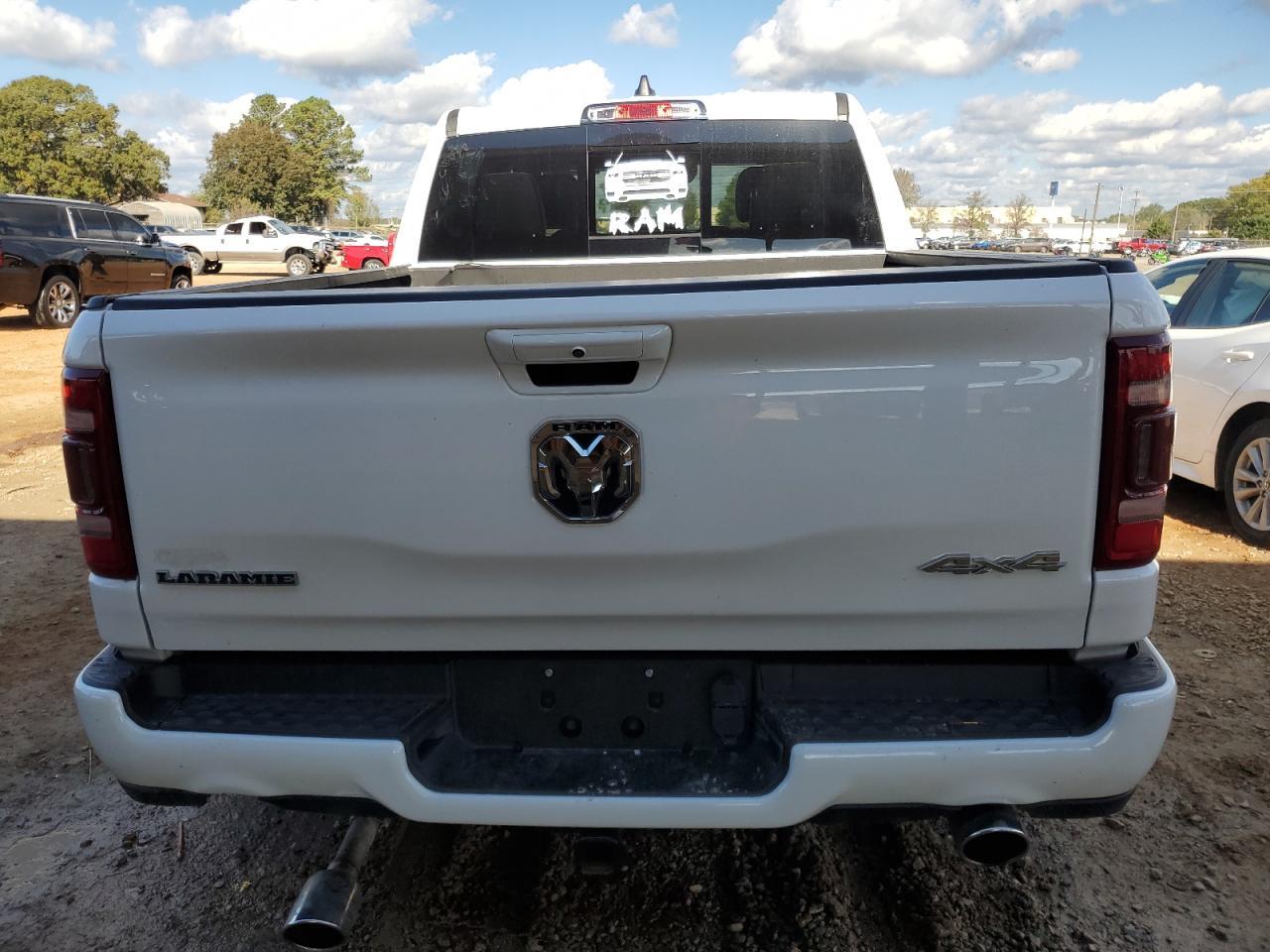 2021 Ram 1500 Laramie - Фото 6