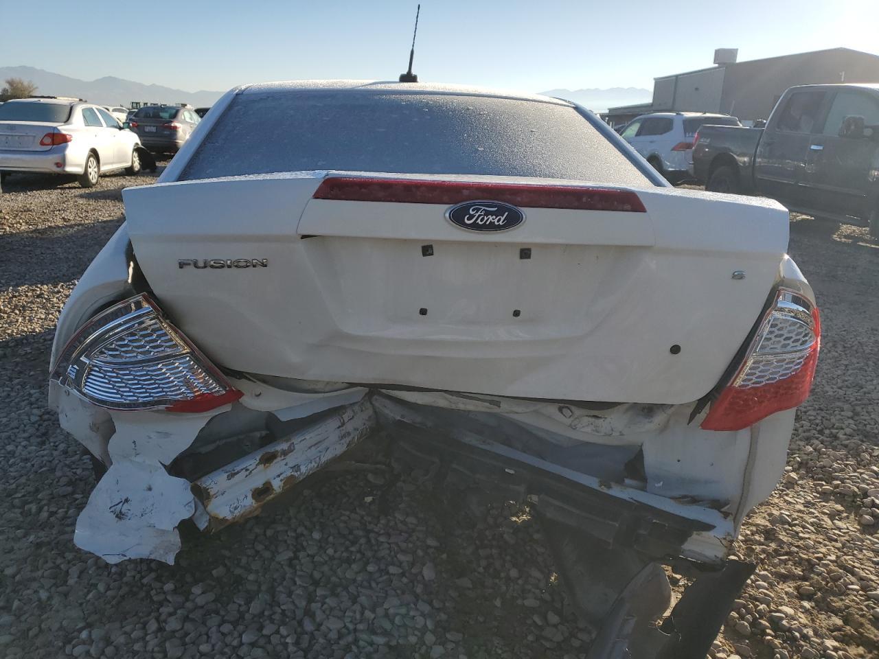 2011 Ford Fusion S - Фото 6