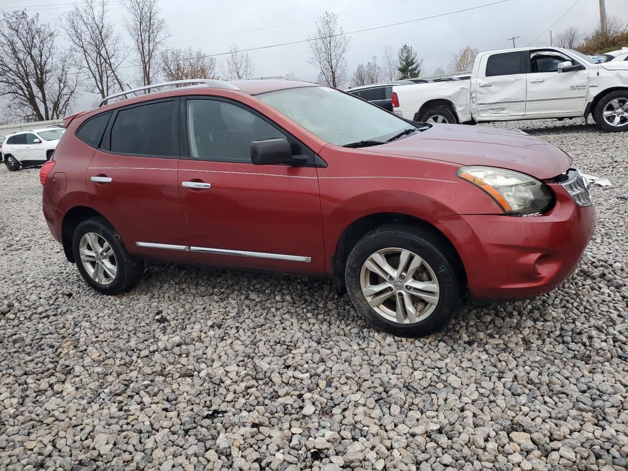 2015 Nissan Rogue Select S - Image 4