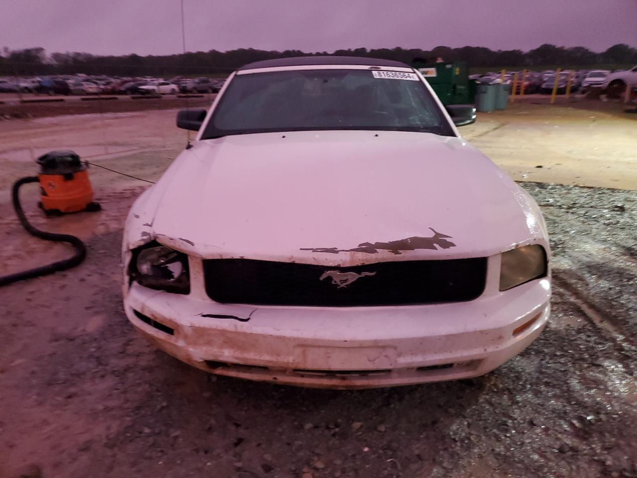 2006 Ford Mustang - Image 5