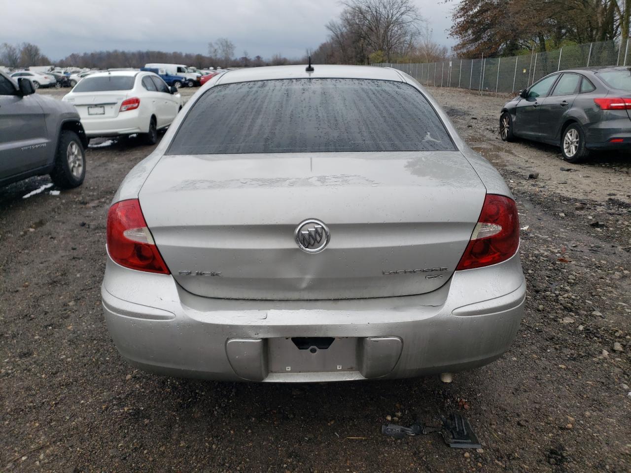2007 Buick Lacrosse Cx - Image 6